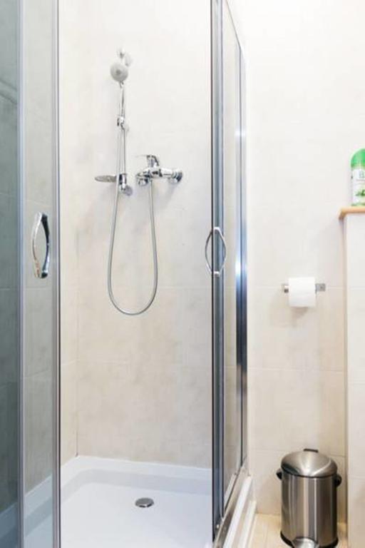 Romantic Apartment On Rynok Square With Air-Conditioning Lviv Ruang foto