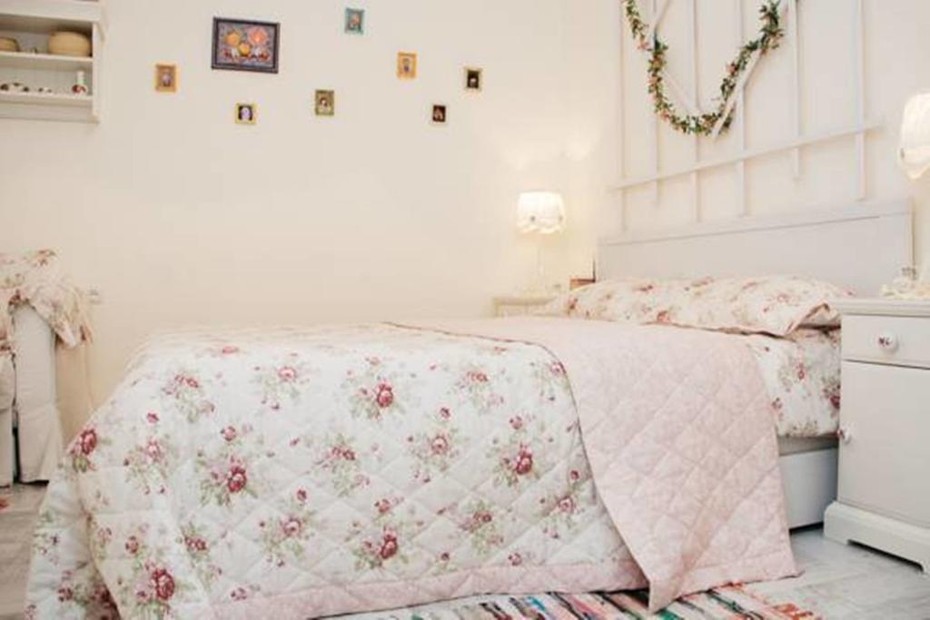 Romantic Apartment On Rynok Square With Air-Conditioning Lviv Ruang foto