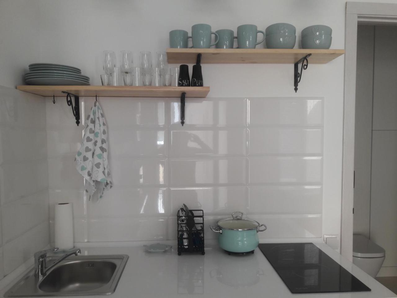 Romantic Apartment On Rynok Square With Air-Conditioning Lviv Bagian luar foto