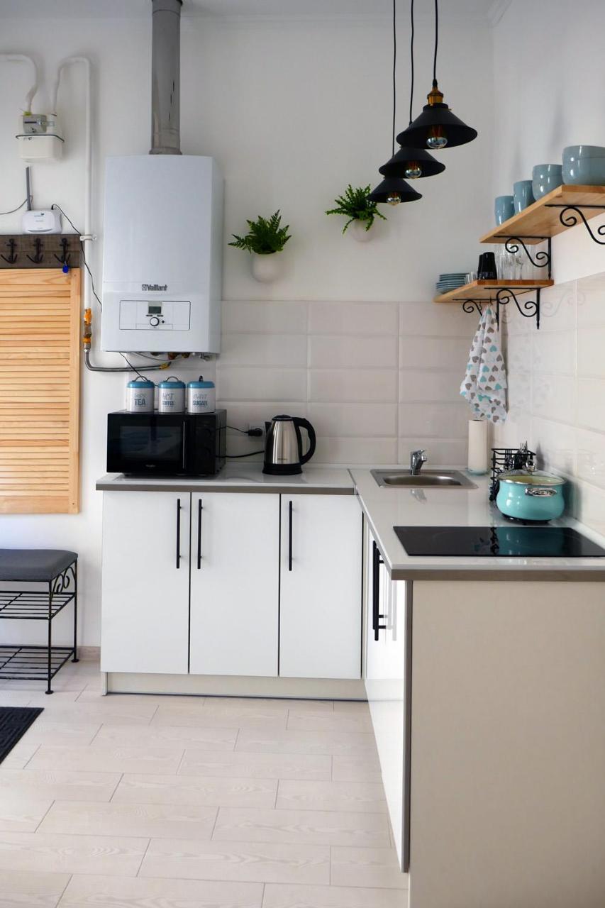 Romantic Apartment On Rynok Square With Air-Conditioning Lviv Bagian luar foto
